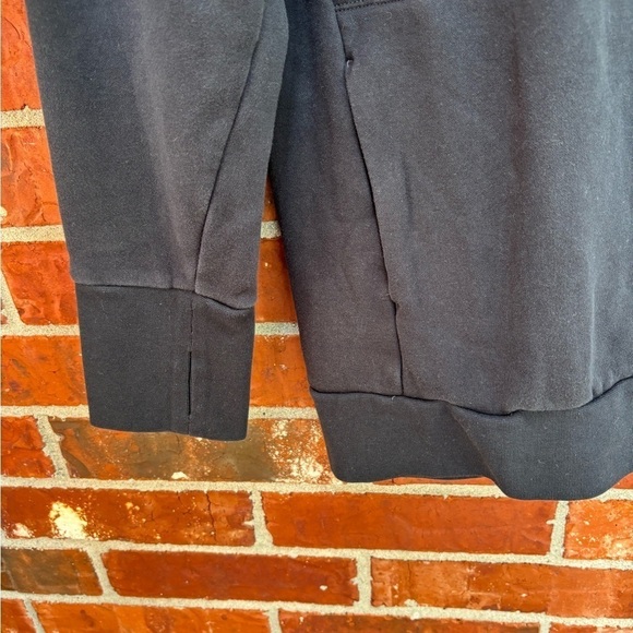 Fabletics XL Zaylee Black Funnel Neck Zipper Back Thumbhole Tunic Sweatshirt - Picture 4 of 10